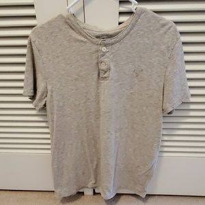 American Eagle tshirt